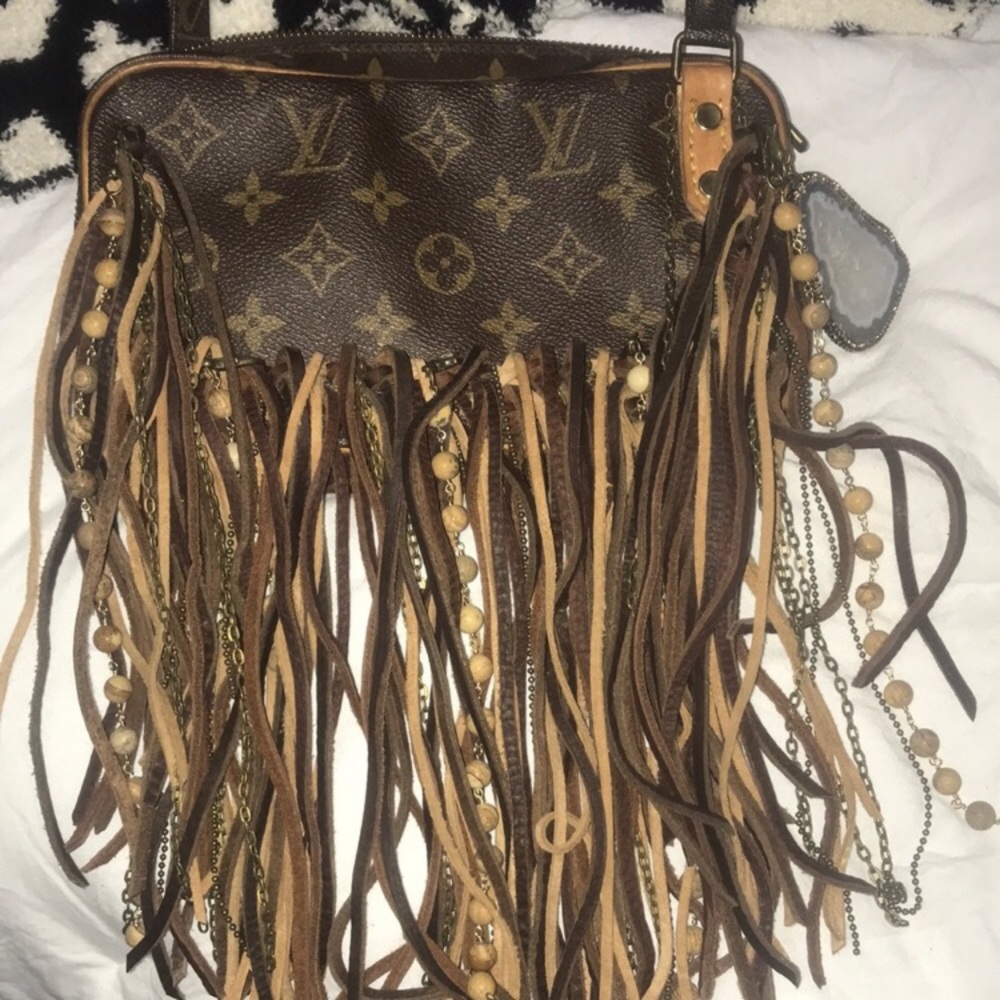 Louis Vuitton crossbody